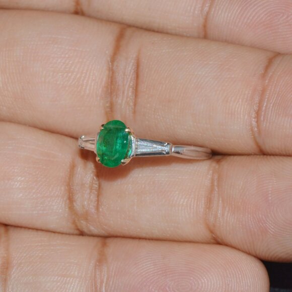 Certified Natural 1.1CTS VS G Diamond Emerald Platinum 18K Gold Three Stone Ring - Picture 6 of 10